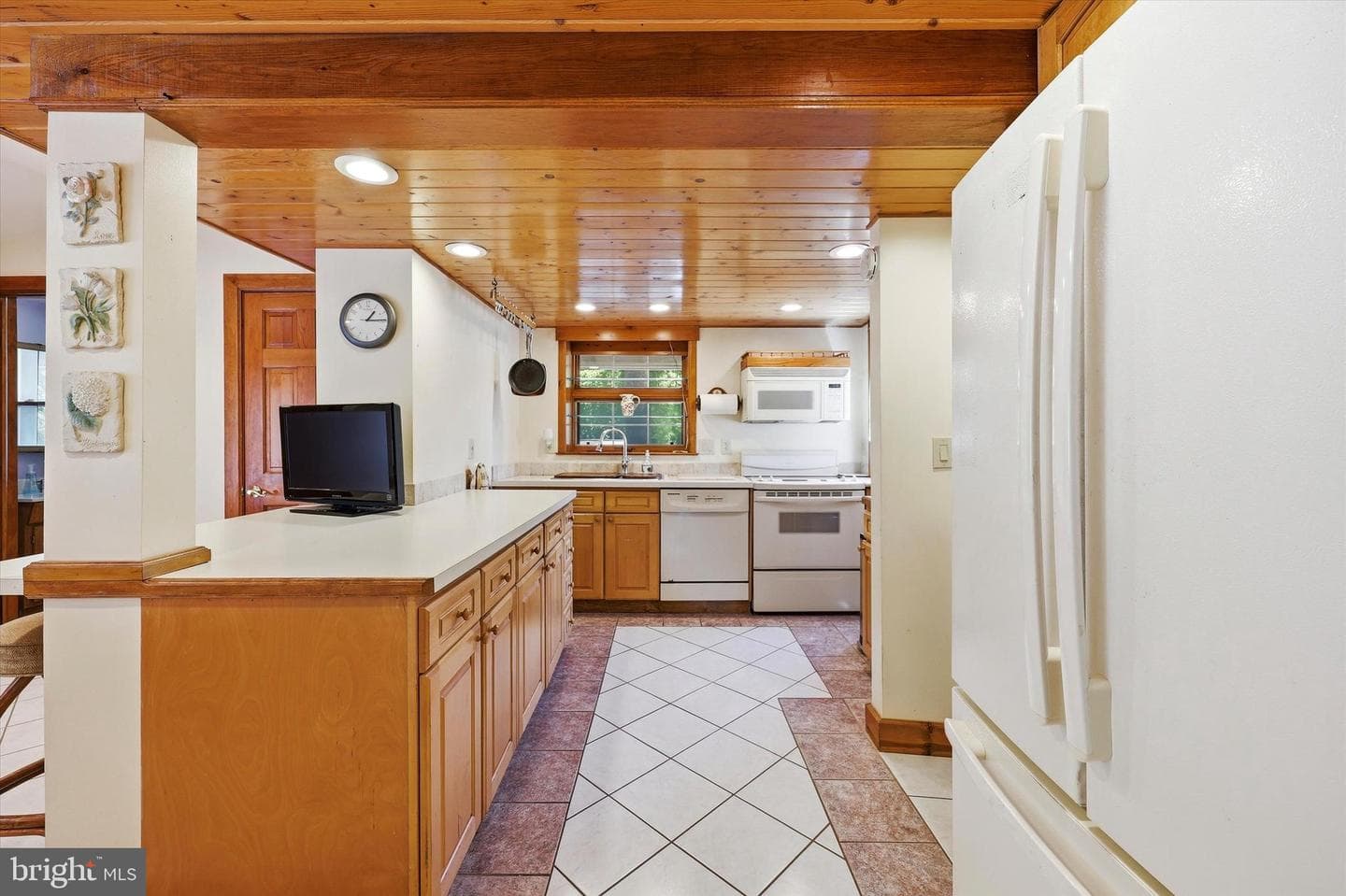 1437 Byberry Road photo 18