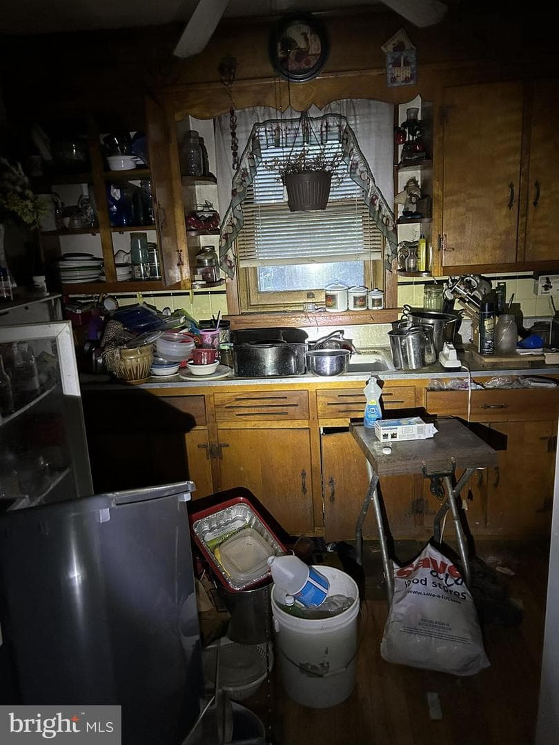 213 East Street photo 9