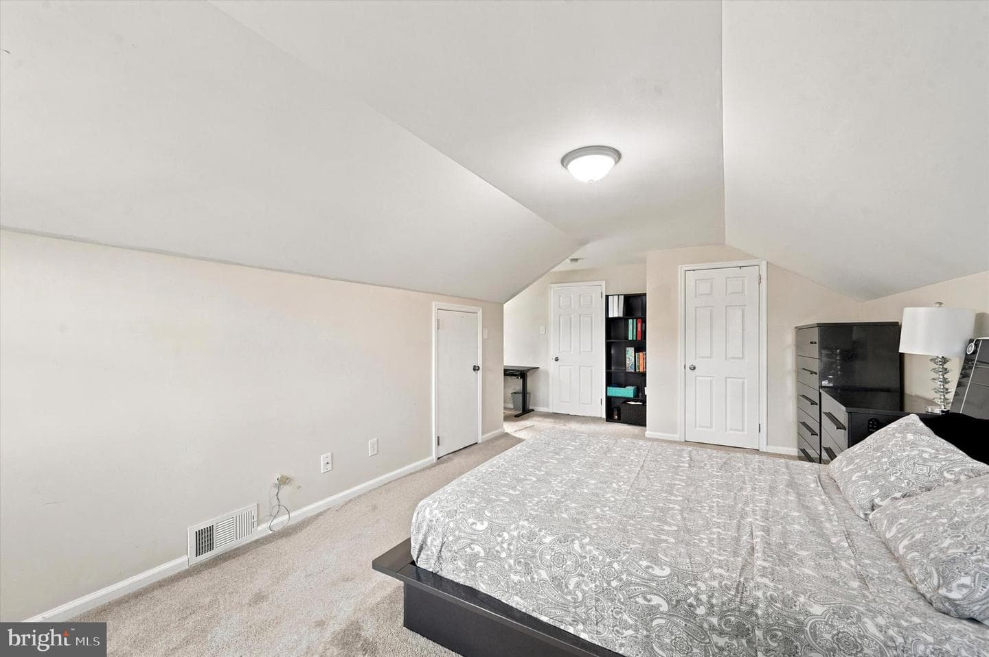 1020 Nicholson Road photo 31