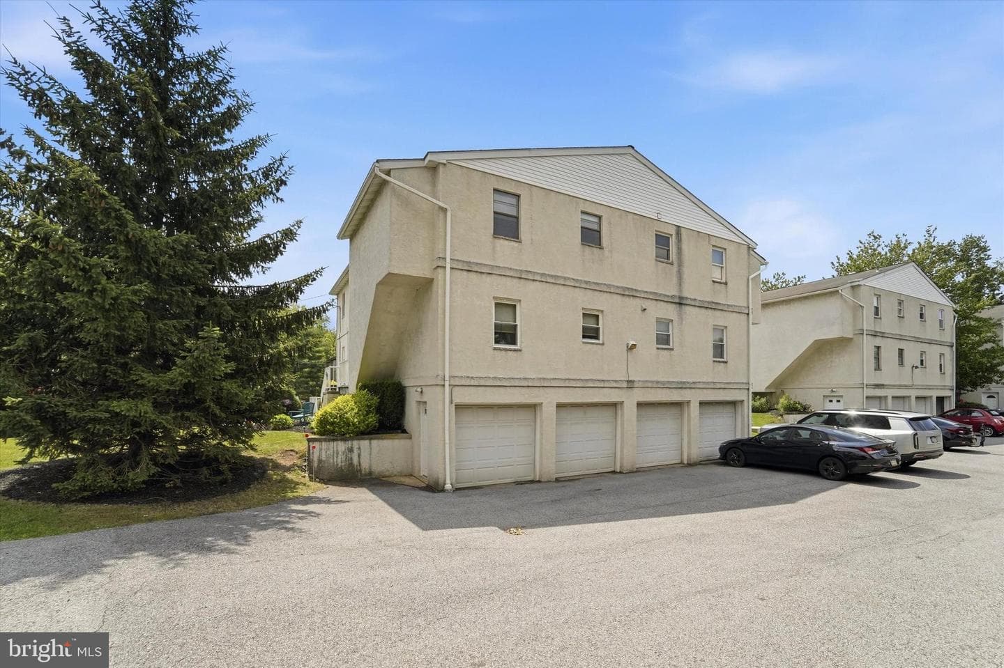 710 Willow Street #b photo 15