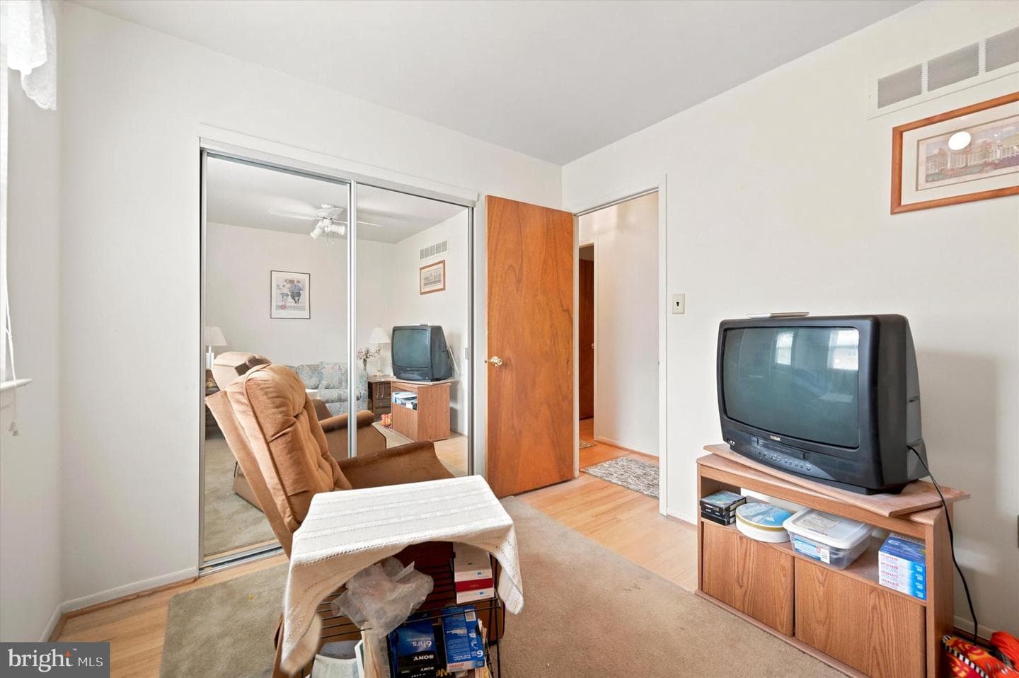 17 Loney Street photo 7