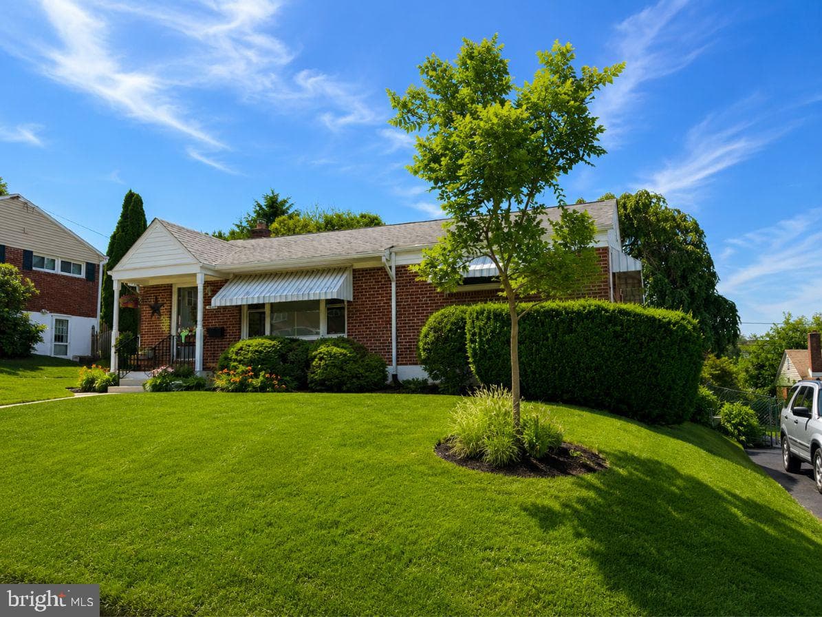 511 Edgley Avenue, Glenside
