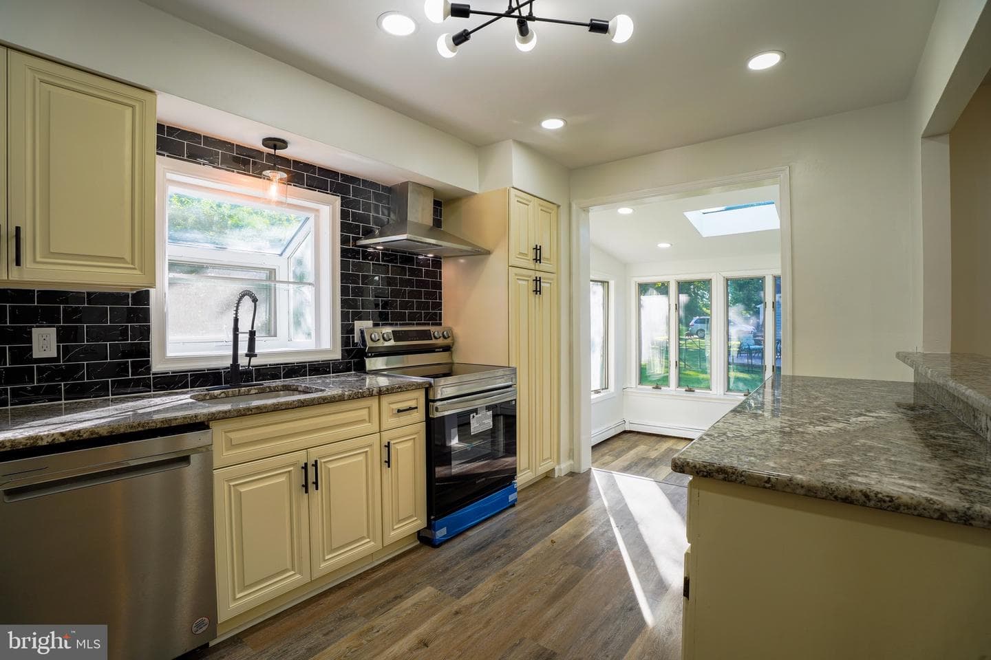 116 Hunter Road photo 10