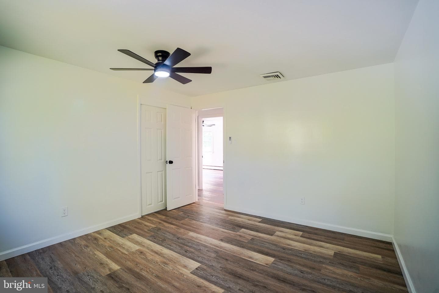 116 Hunter Road photo 35