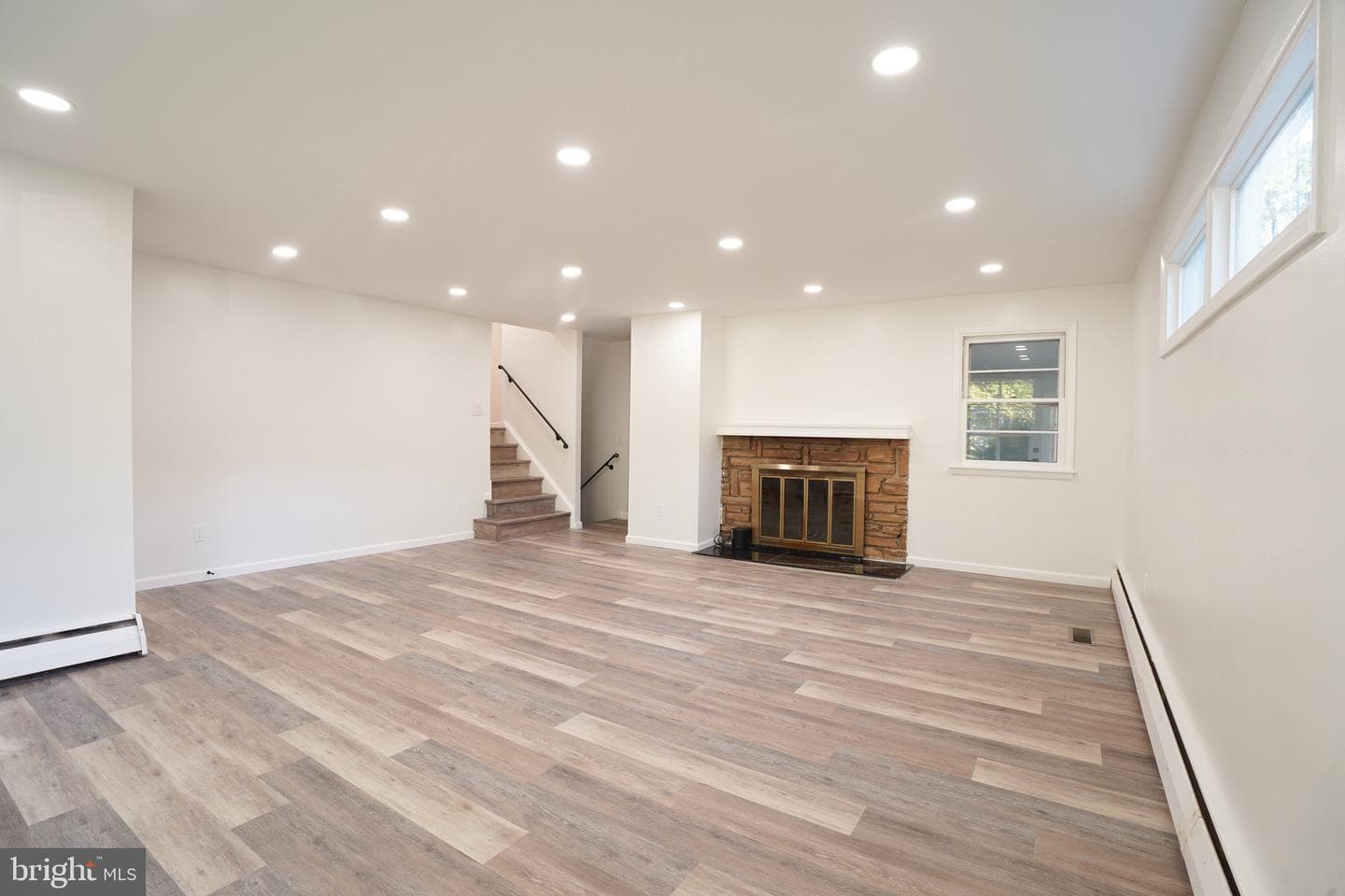 116 Hunter Road photo 5