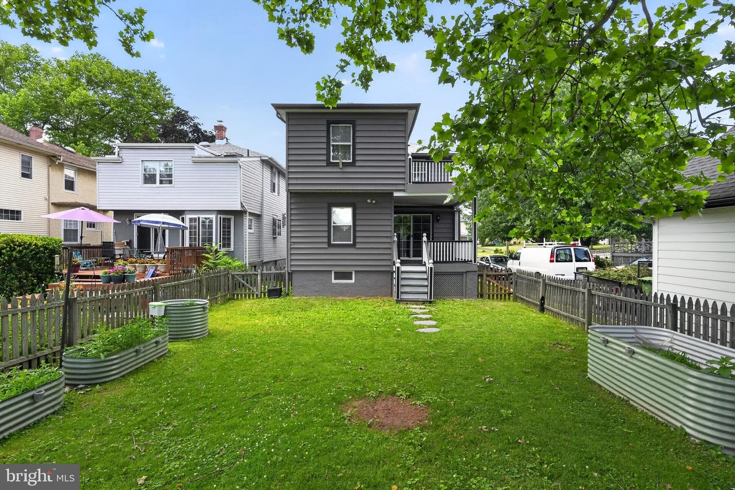 417 Summit Avenue photo 26
