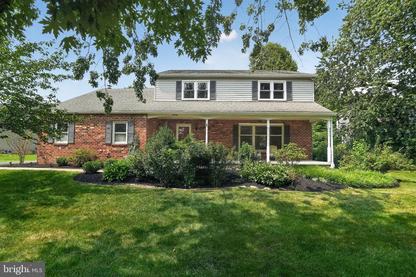 1236 Boden Place photo 1