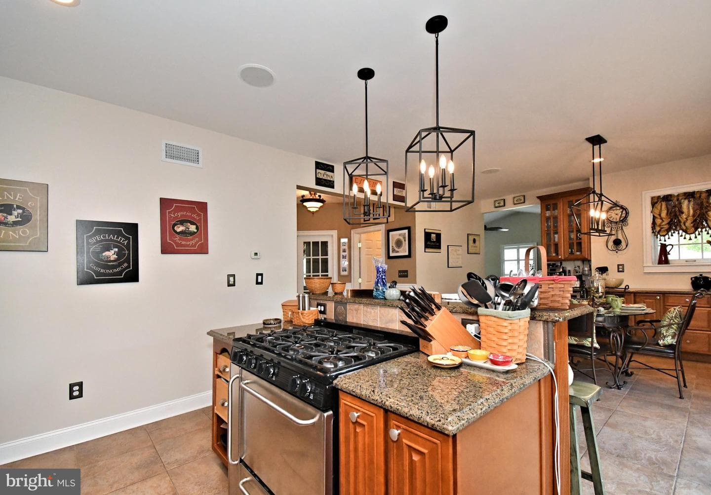 1651 N North Wales Road photo 13