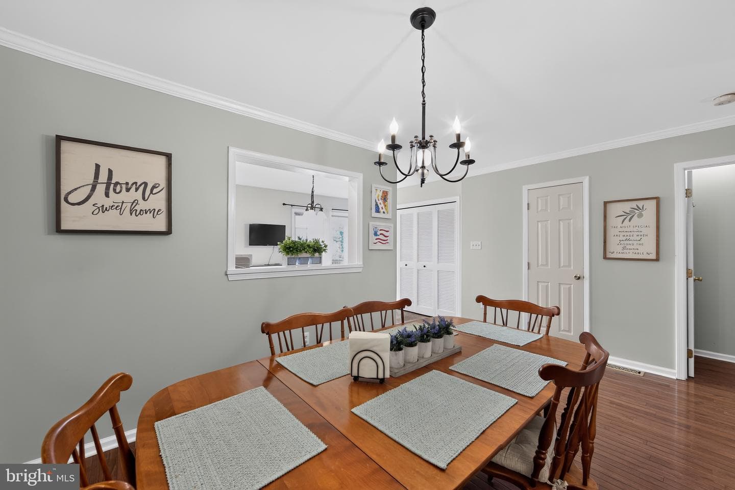 9 Linden Court photo 11