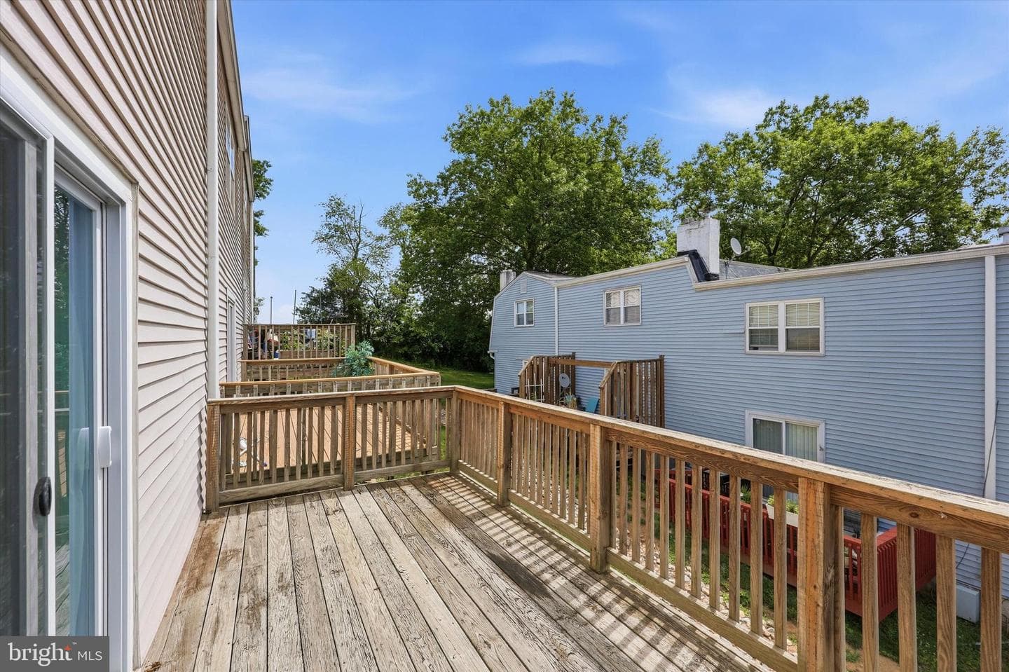 736 Village Lane photo 21