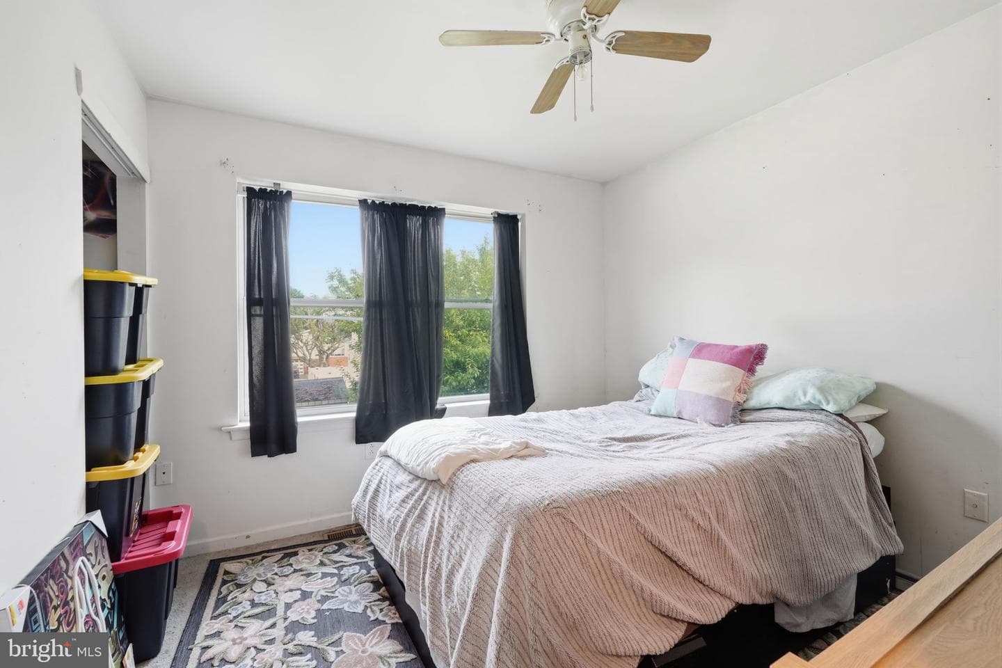 335 Linden Avenue photo 12