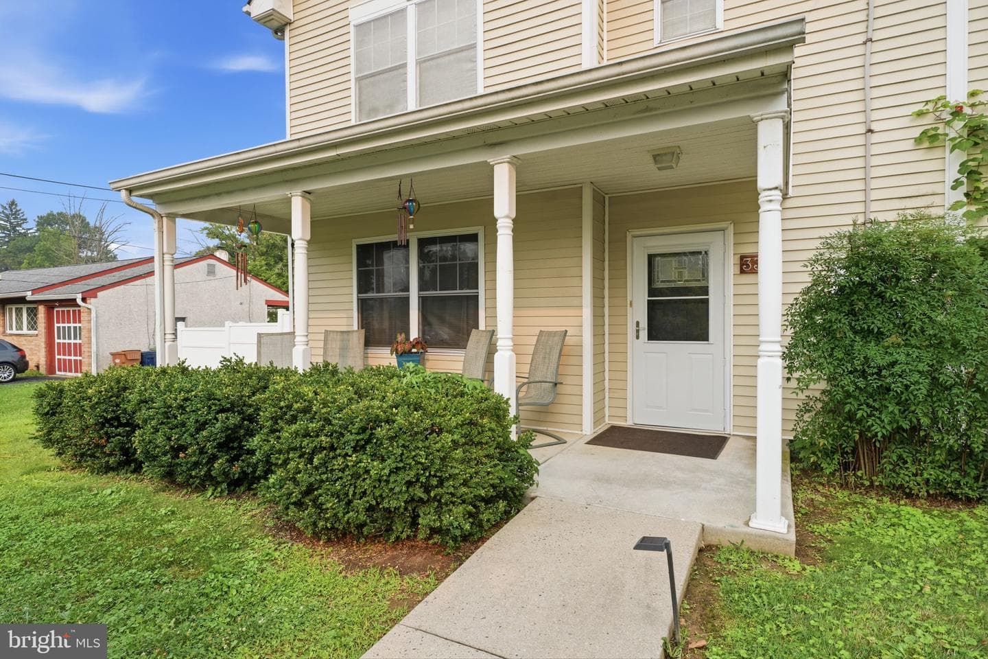 335 Linden Avenue photo 3