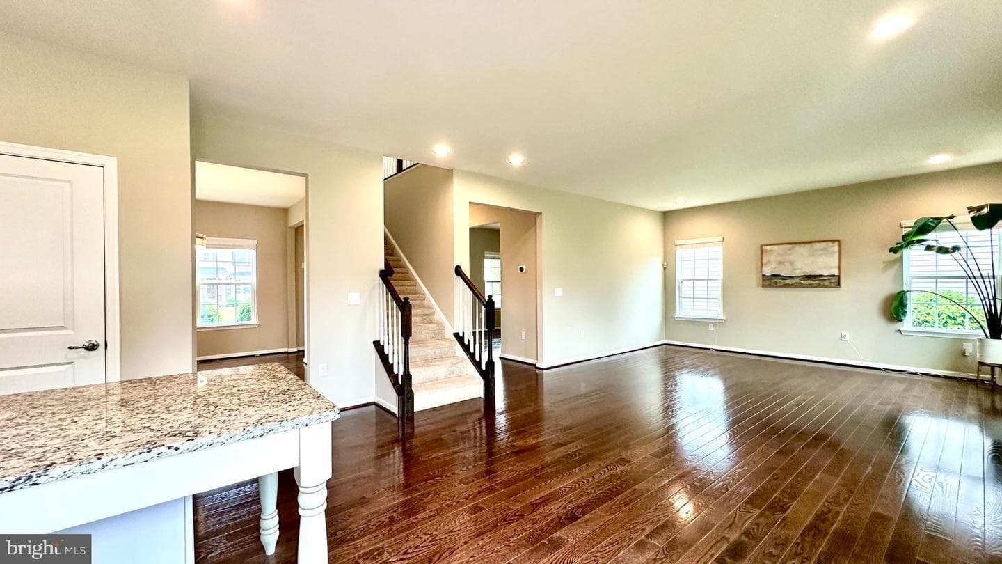 1715 Hedgewood Road photo 24
