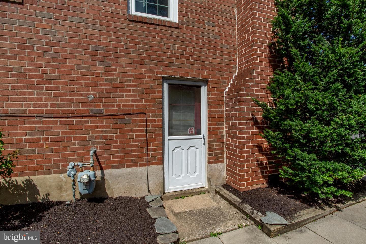277 Edwards Drive photo 30