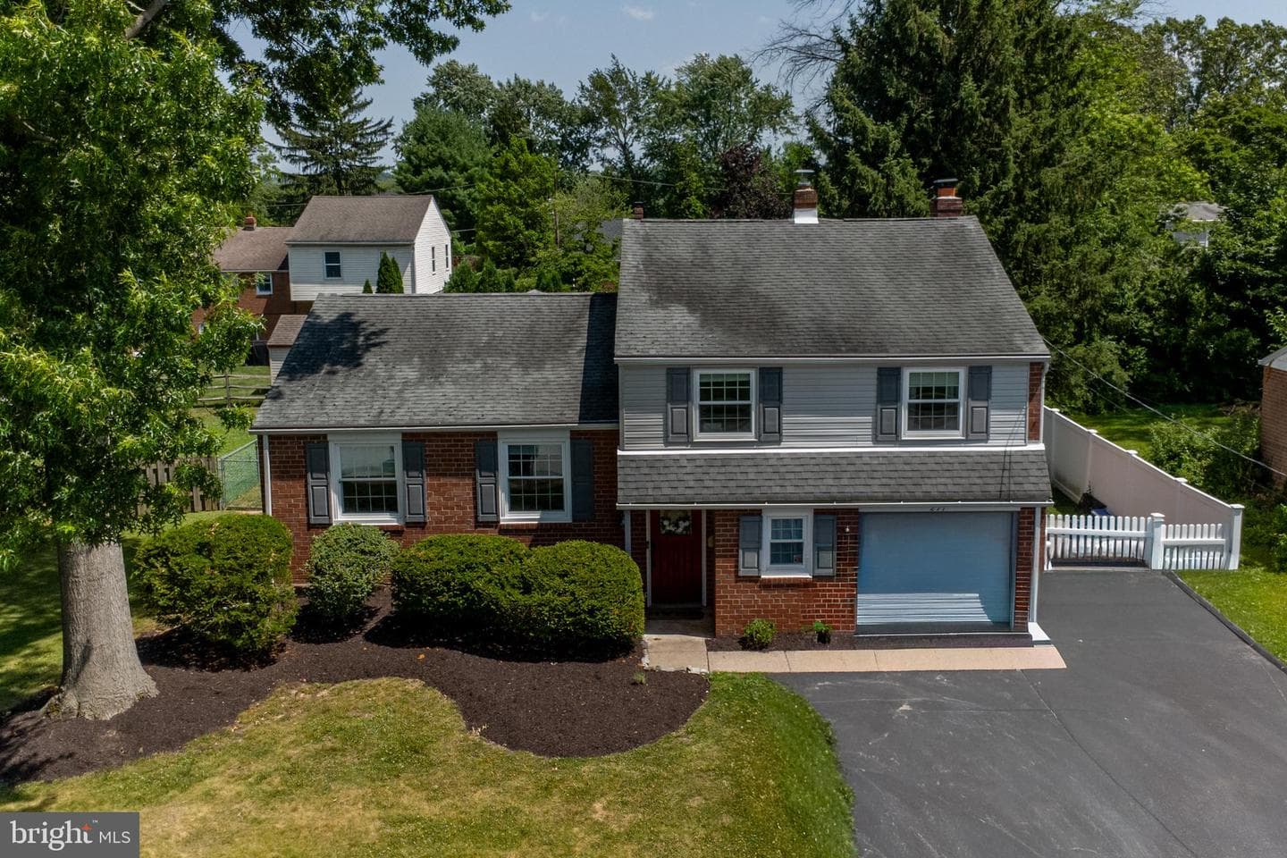 277 Edwards Drive photo 36