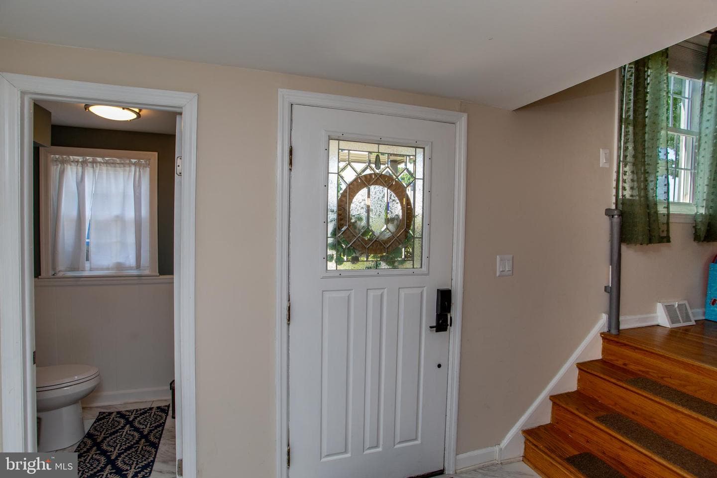277 Edwards Drive photo 4