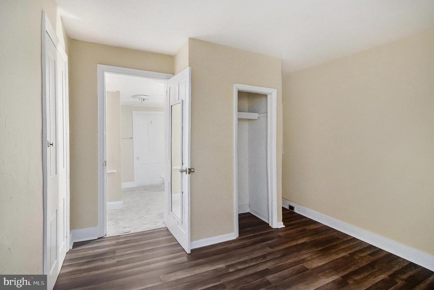 809 George Street photo 13