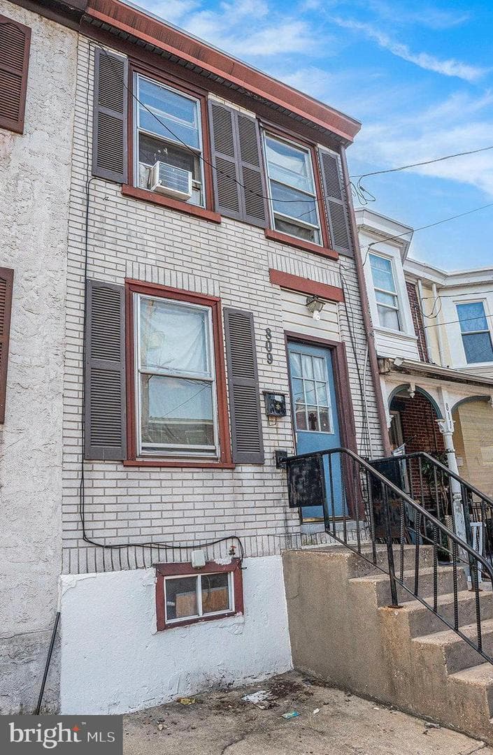 809 George Street photo 3