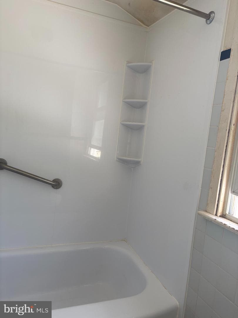 426 Norfolk Road photo 10