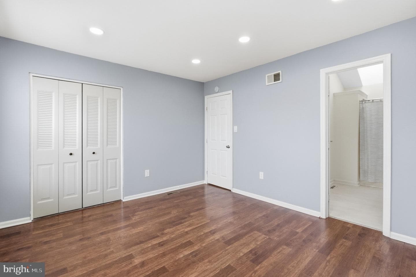34 2nd Street photo 20