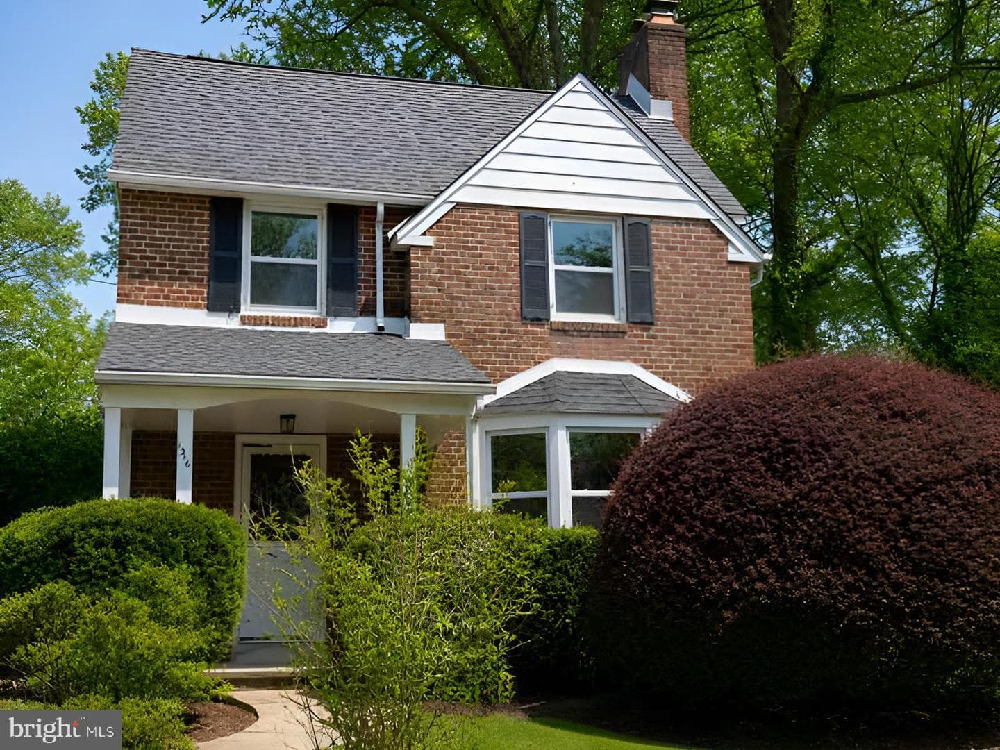 1516 Surrey Lane, Wynnewood