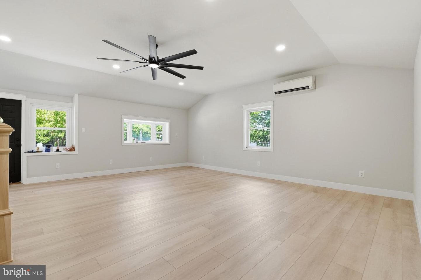 422 Privet Road photo 15