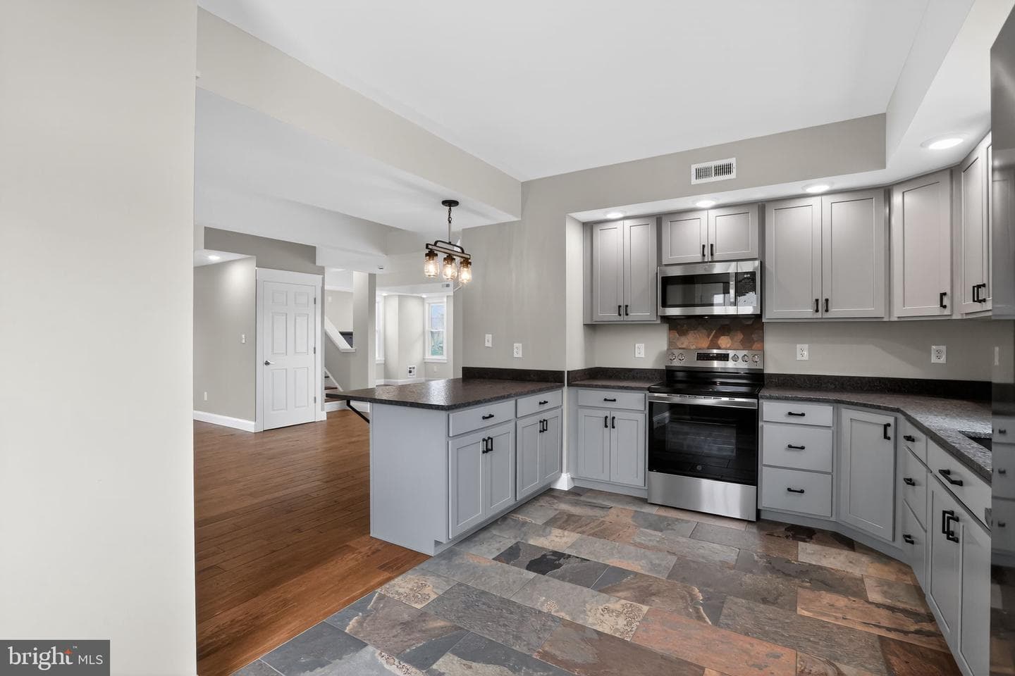 128 Maugers Mill Road photo 14