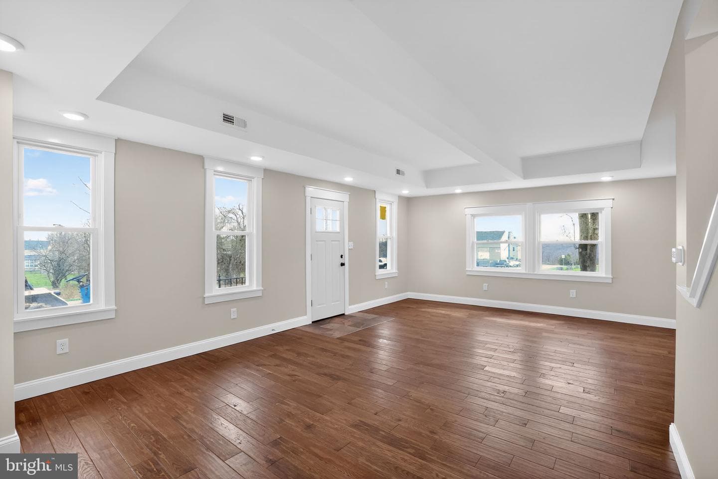 128 Maugers Mill Road photo 5