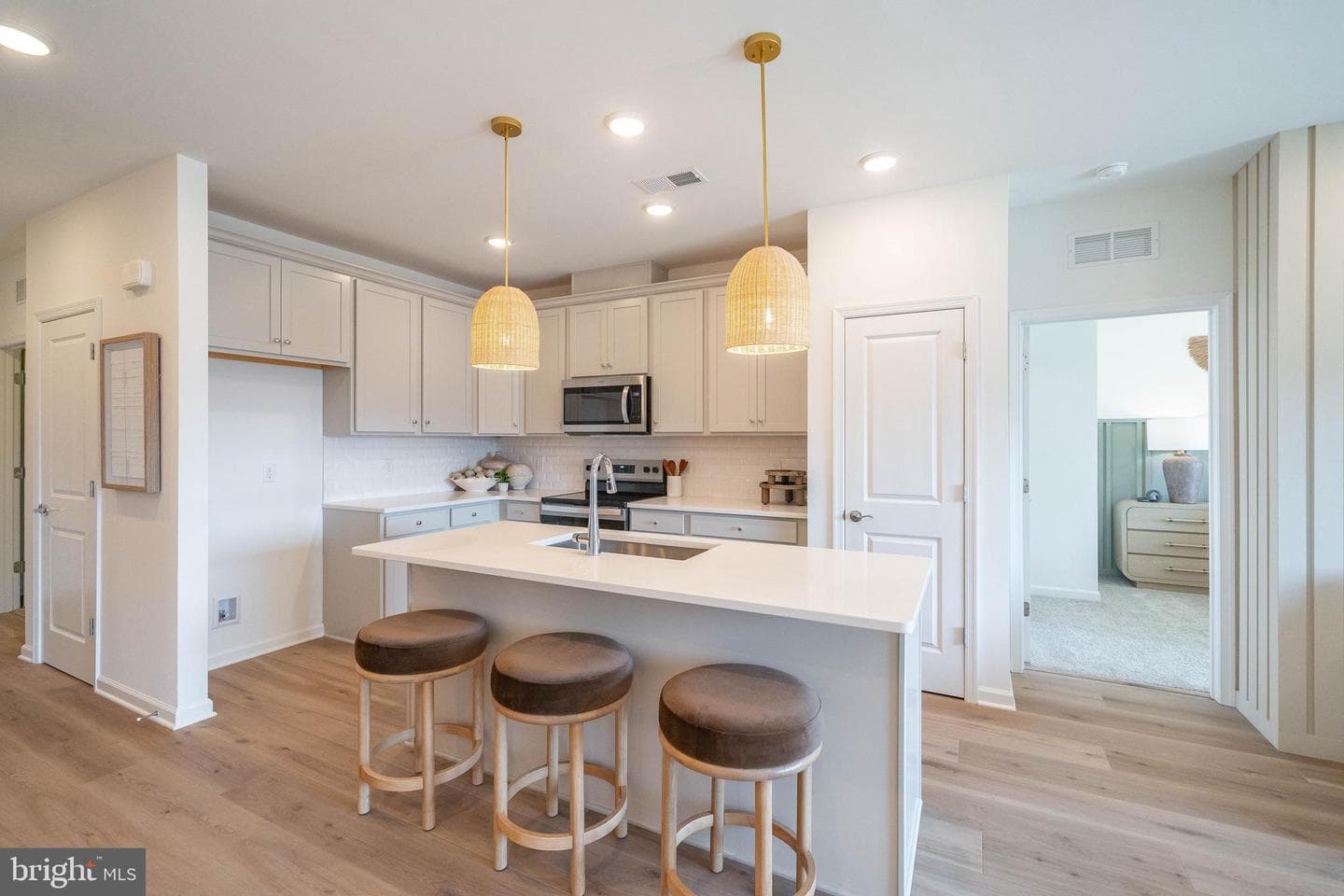 431 Washington Street #2303 Hamilton photo 3