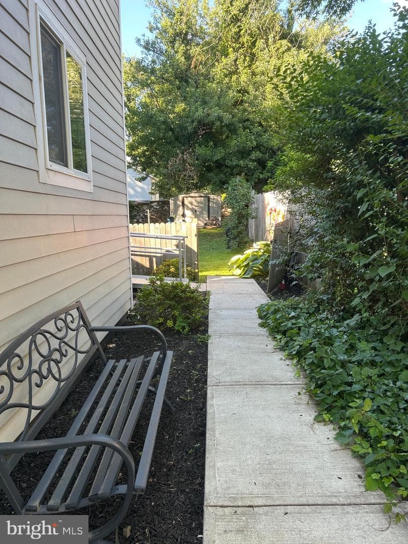 1919 Willow Avenue photo 6