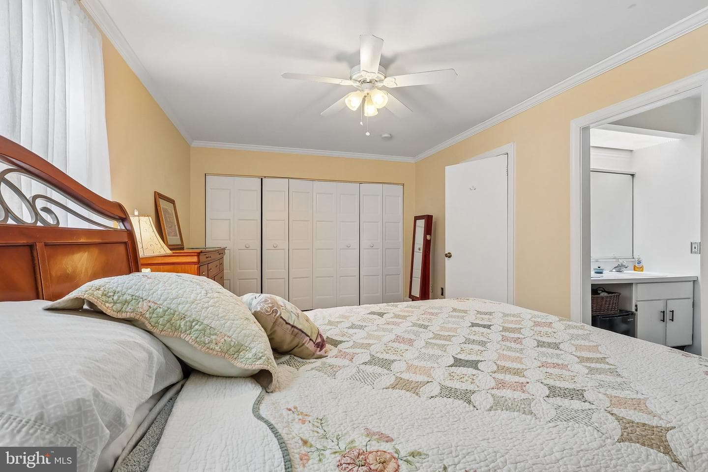 550 York Road N #13-B photo 20