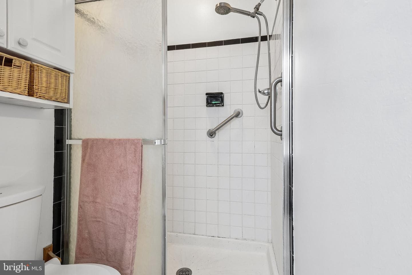 550 York Road N #13-B photo 22