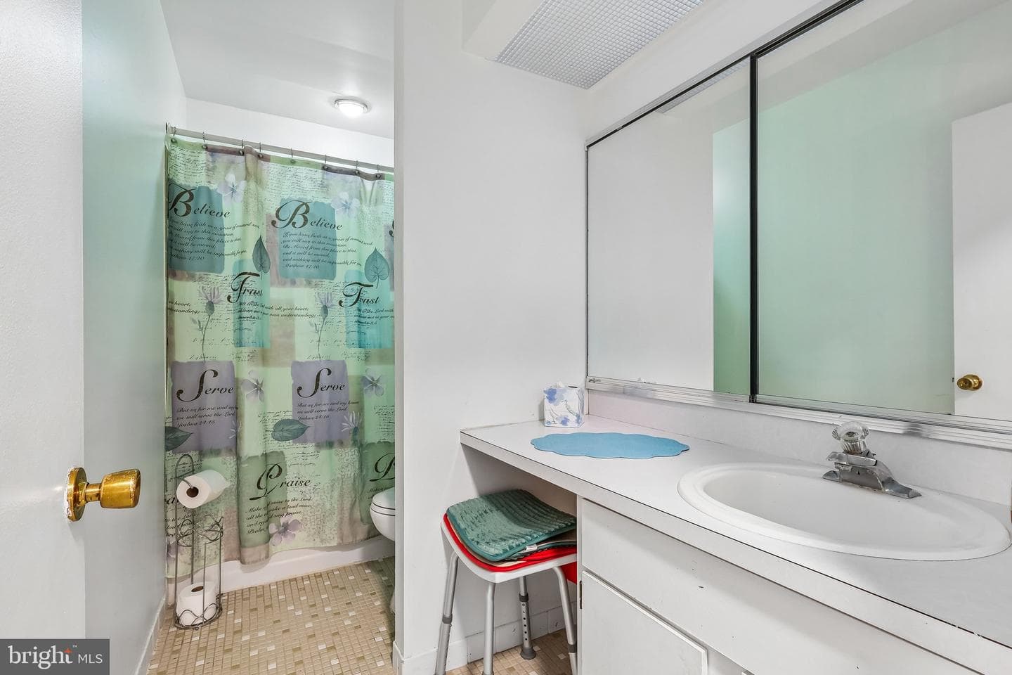 550 York Road N #13-B photo 28