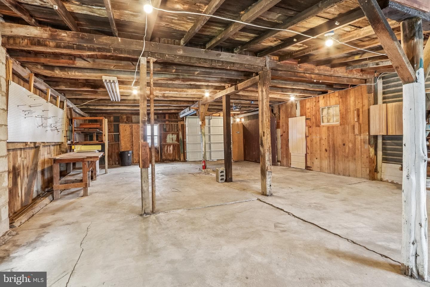 2681 Burton Road photo 62