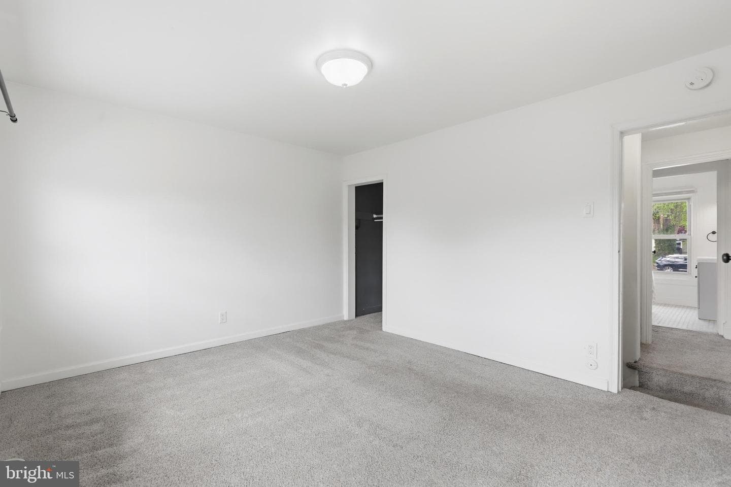 712 Wells Street photo 14