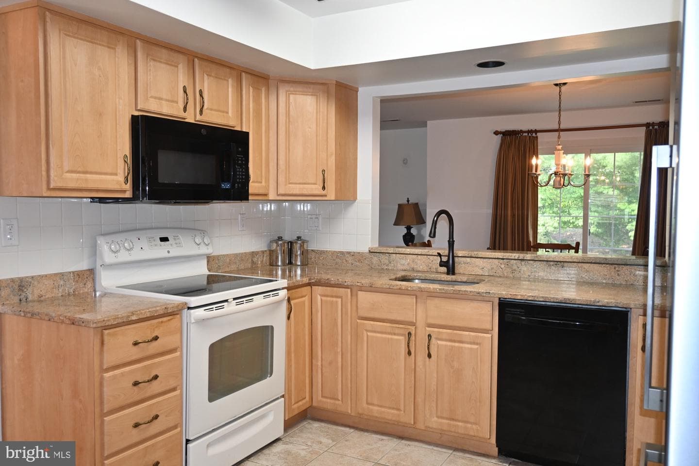 7201 Union Court photo 4