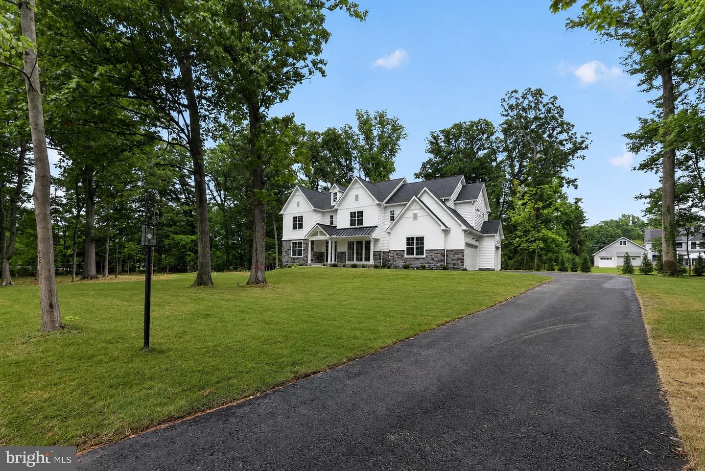 1080 Beech Hollow Road photo 4