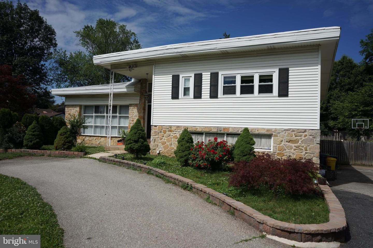 1104 Gainsboro Road photo 4