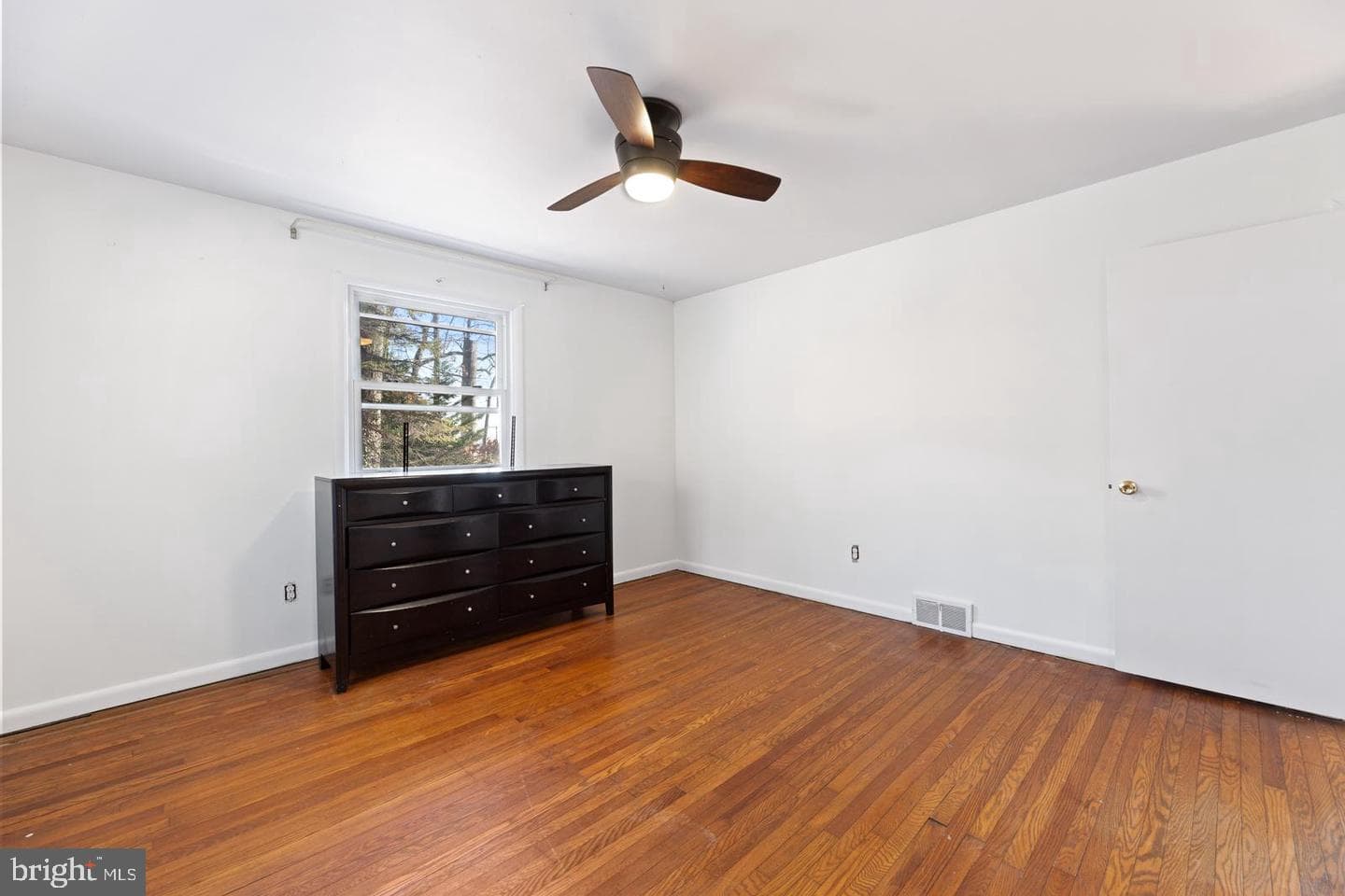 156 Gypsy Lane photo 51