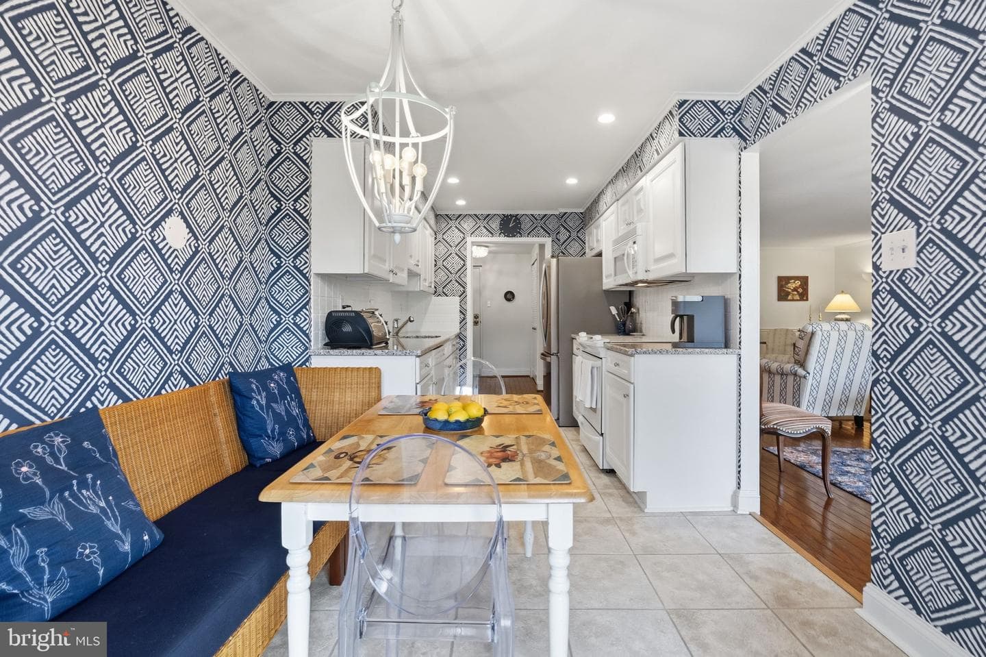 930 W Montgomery Avenue #304 photo 13