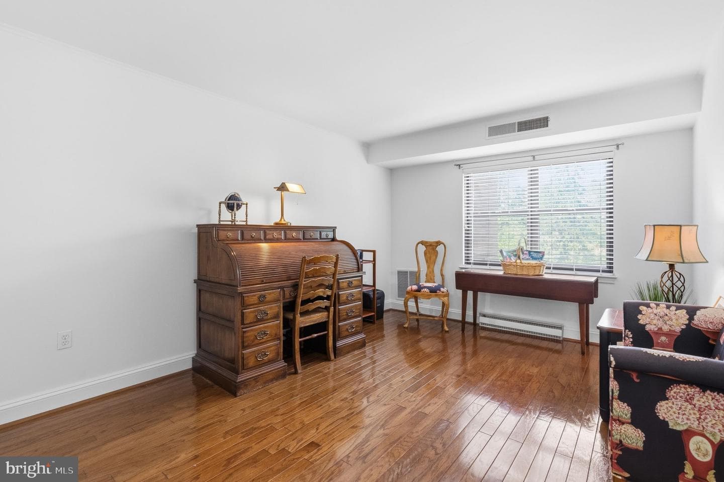 930 W Montgomery Avenue #304 photo 20