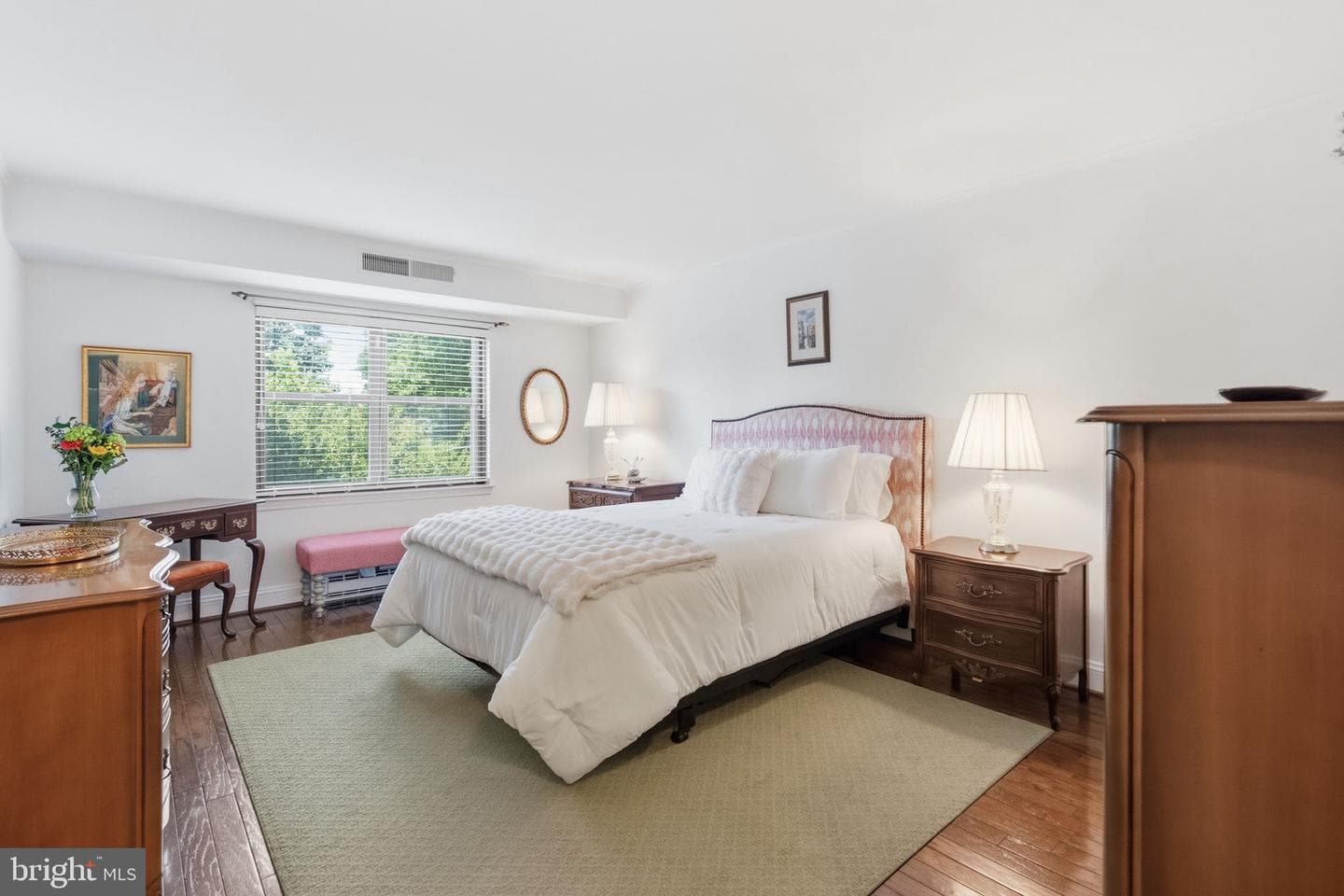 930 W Montgomery Avenue #304 photo 24