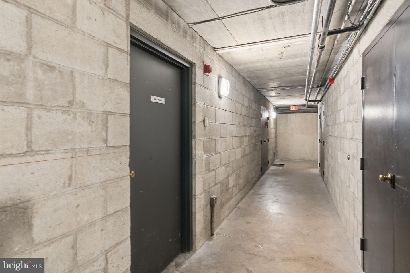930 W Montgomery Avenue #304 photo 37