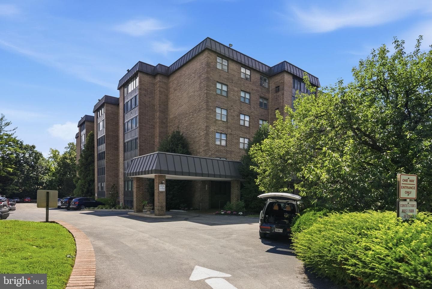 930 W Montgomery Avenue #304 photo 39