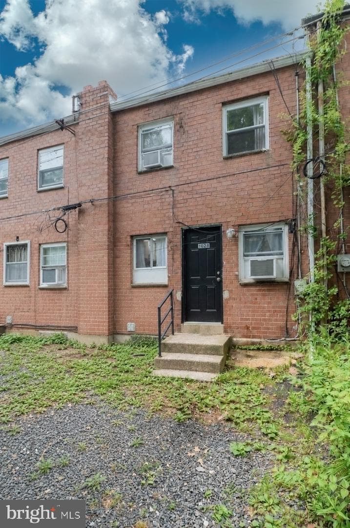 1028 Walnut photo 27