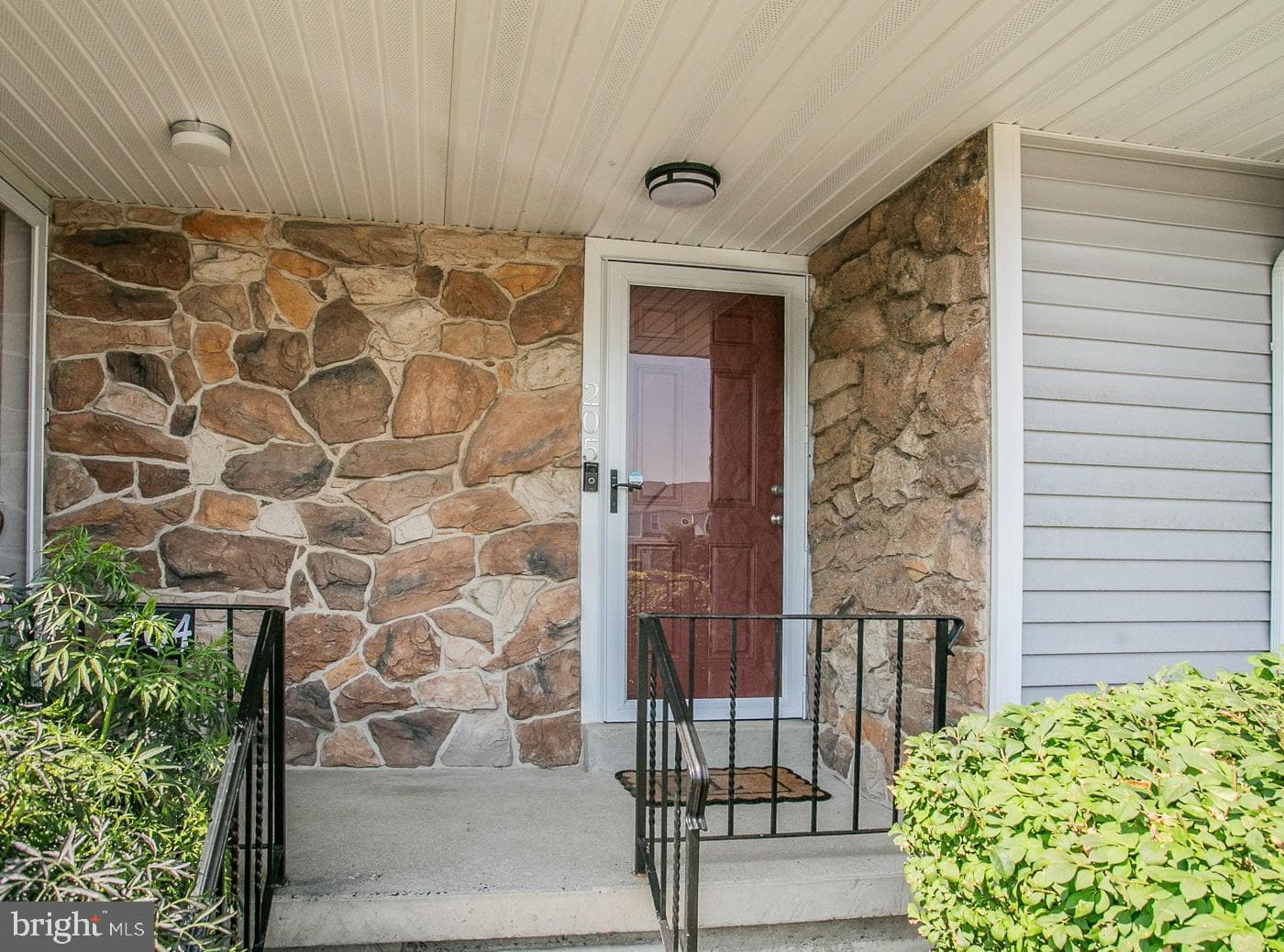 205 Tupelo Grove, Ambler