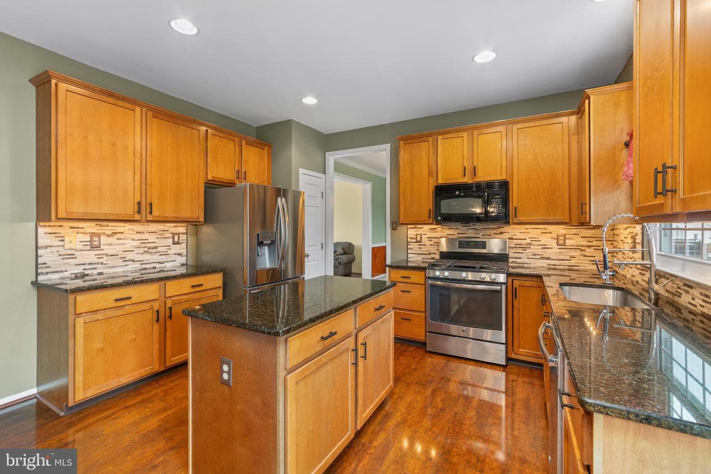 624 Westbourne Road photo 10