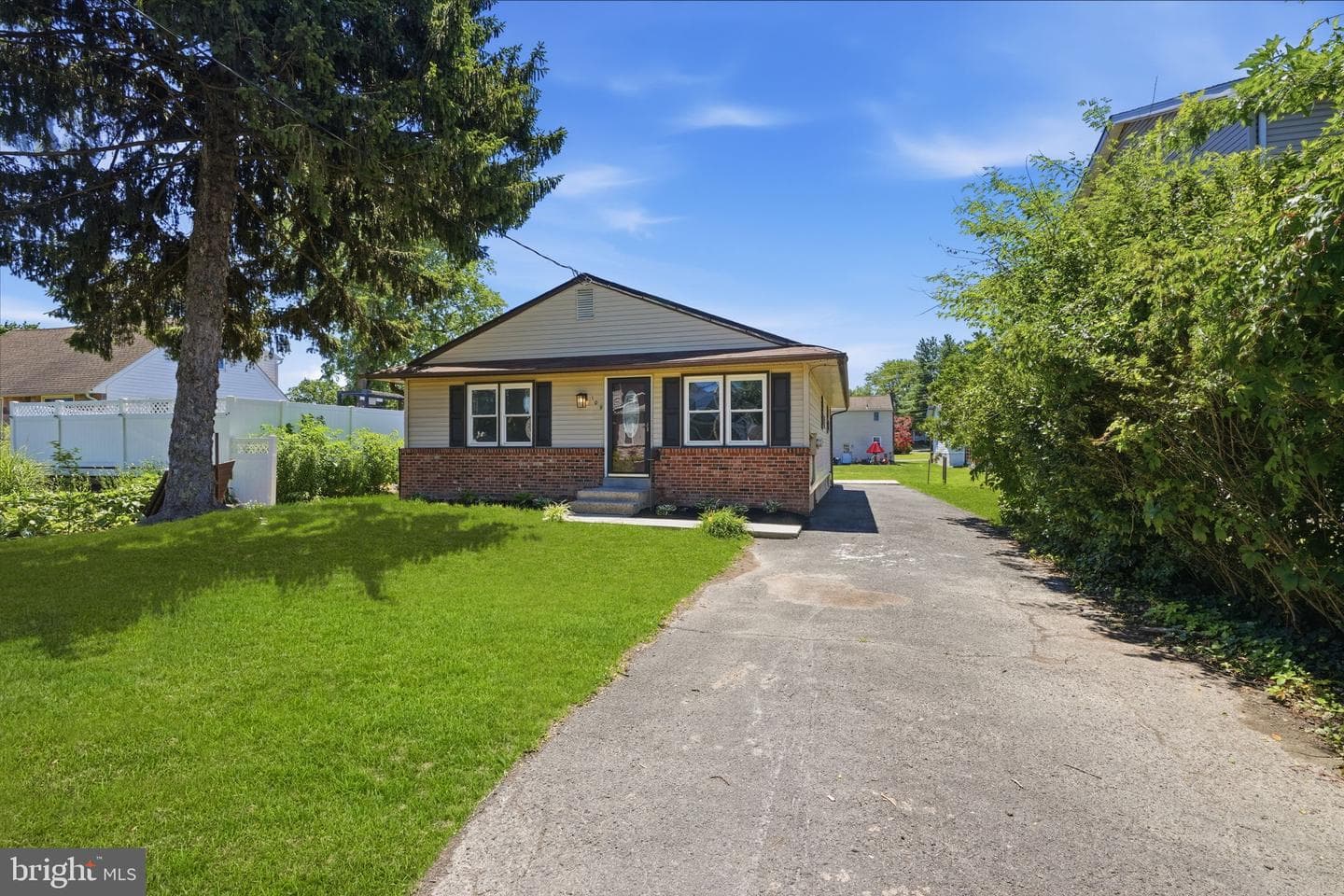 109 Castello Avenue photo 4
