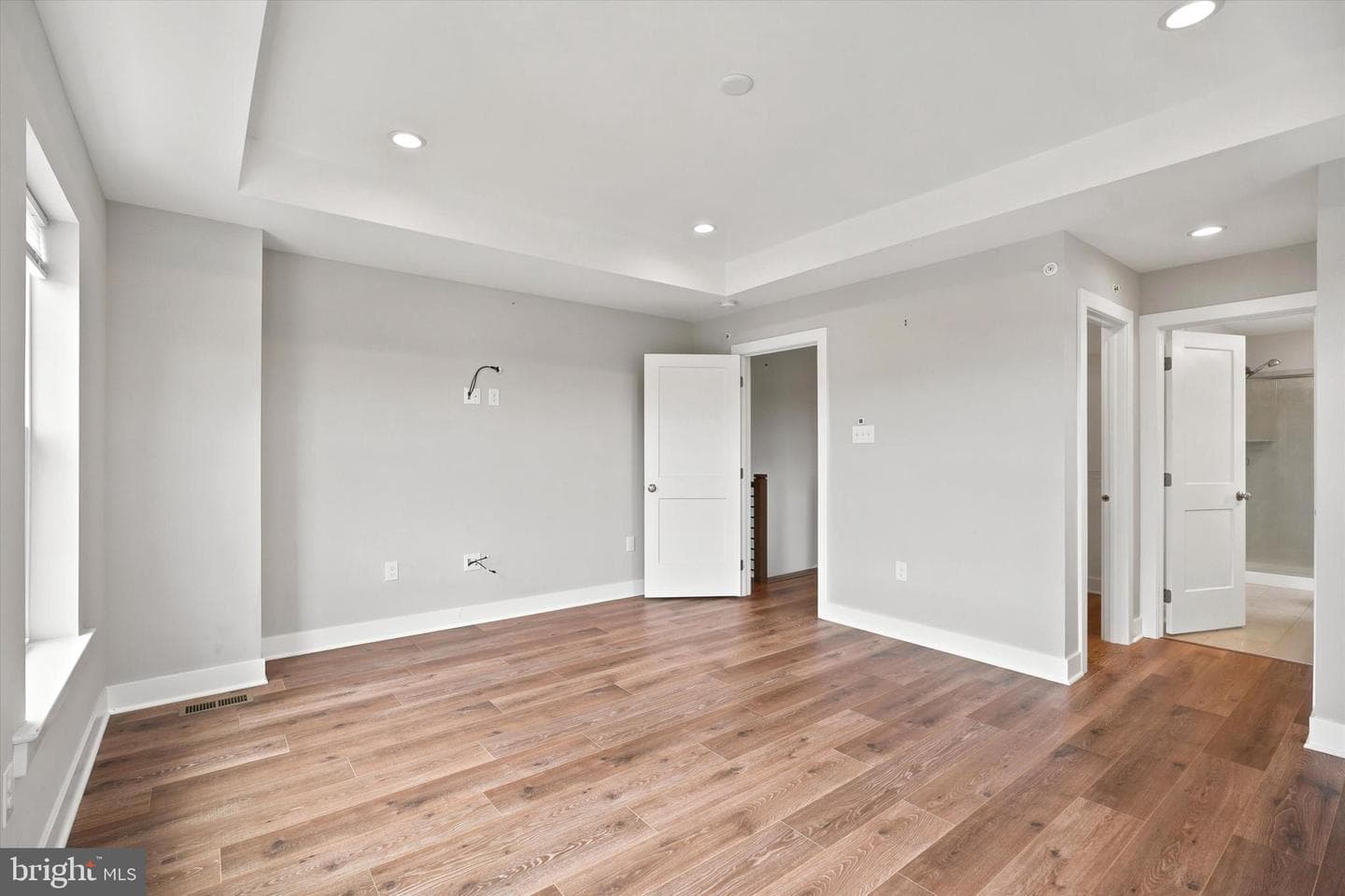 35 Third Avenue photo 22