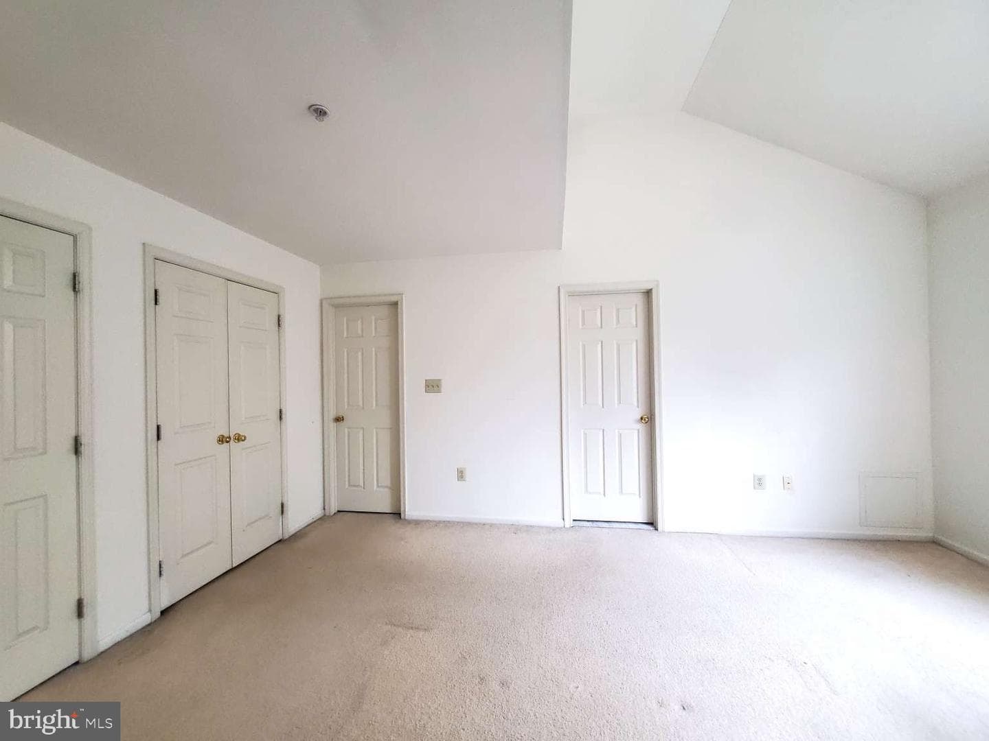 627 Fawn Circle photo 12